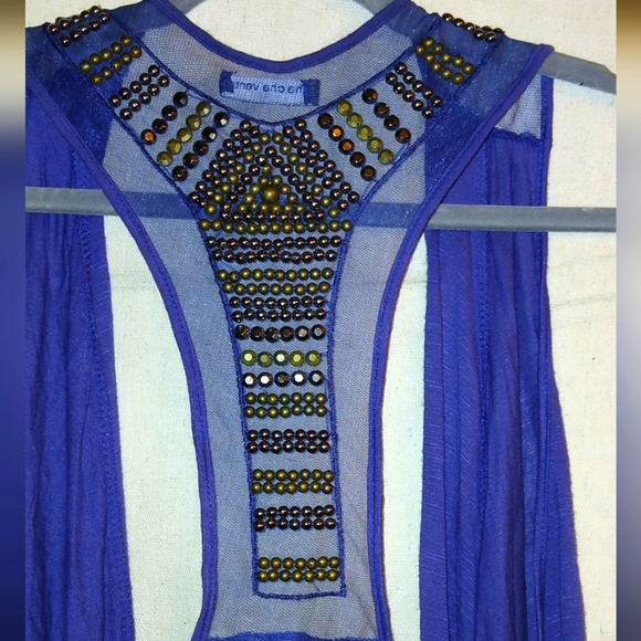 Cha Cha Vente Embellished Flowy Vest - Picture 1 of 10